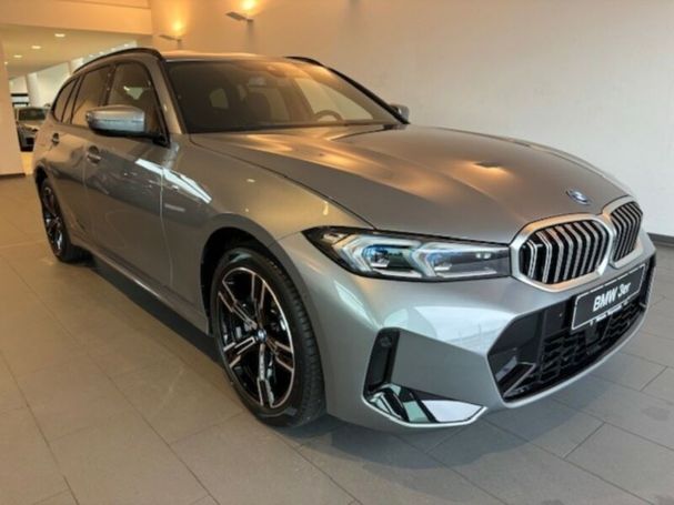 BMW 330e Touring M Sportpaket xDrive 215 kW image number 3