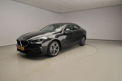 Car image 43