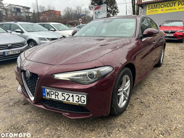 Alfa Romeo Giulia 2.0 Turbo Business 147 kW image number 1