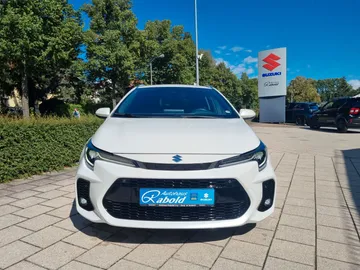 Car image 4