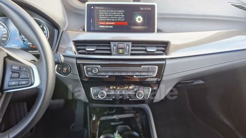 Car image 37