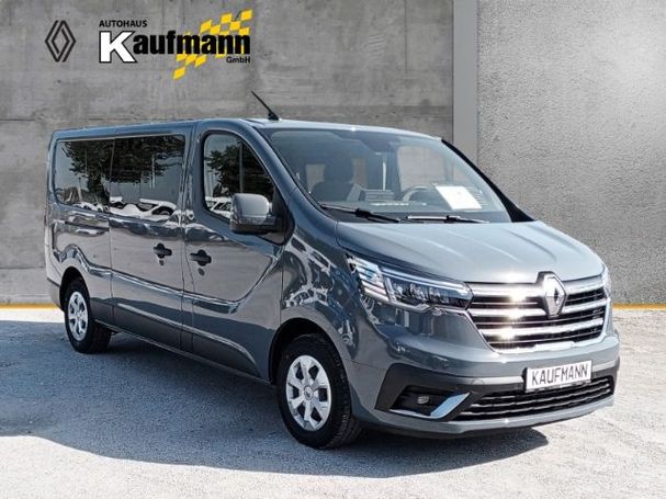 Renault Trafic Grand Combi Blue Life 110 kW image number 2