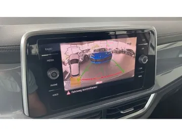 Car image 29