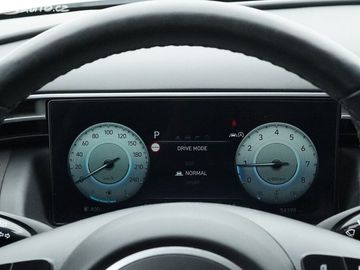 Car image 25