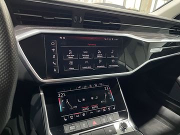 Car image 36