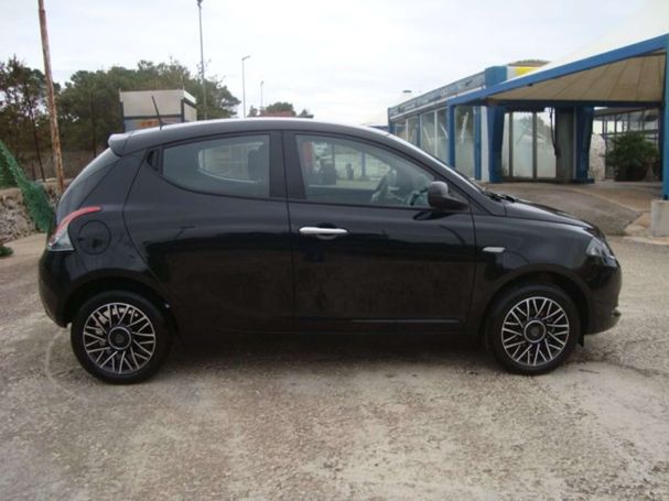 Lancia Ypsilon 51 kW image number 5