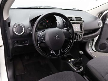 Car image 26