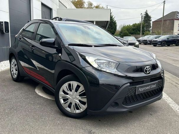 Toyota Aygo X 53 kW image number 2