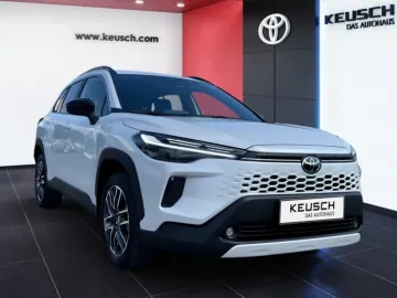 Car image 18