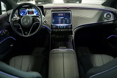 Car image 38