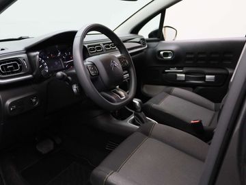 Car image 26