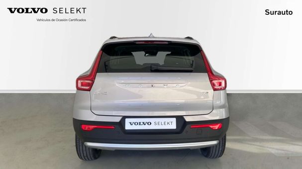 Volvo XC40 B3 Essential 120 kW image number 3