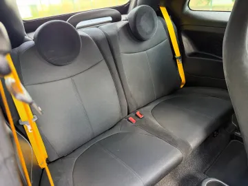 Car image 20
