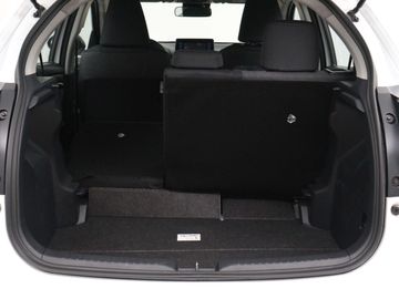 Car image 33