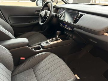 Car image 22