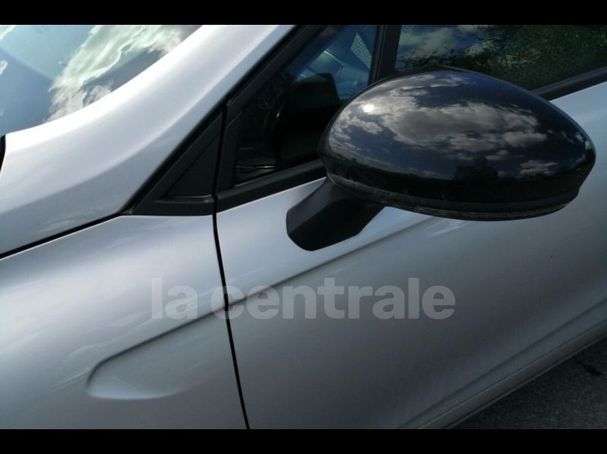 Renault Clio TCe 90 66 kW image number 16