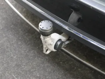 Car image 32