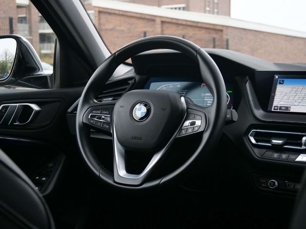 BMW 118i 104 kW image number 11