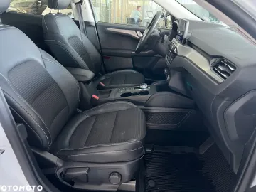 Car image 40