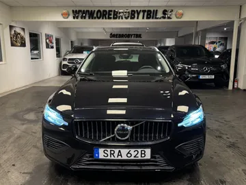 Car image 26