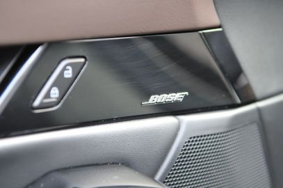 Car image 39