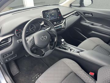 Car image 15