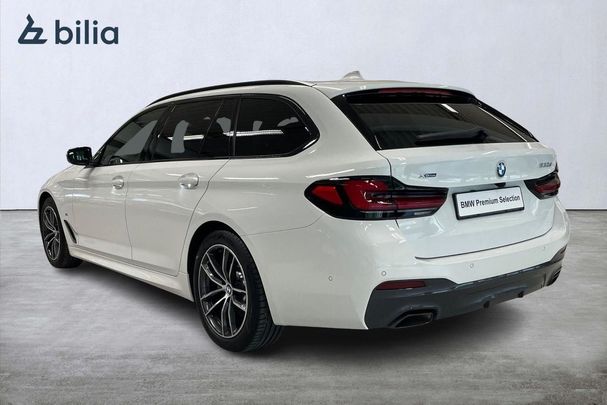 BMW 520d Touring xDrive 140 kW image number 4