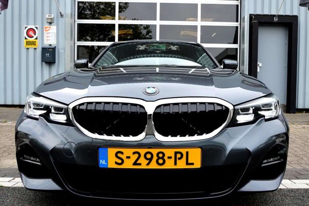 BMW 330 185 kW image number 4