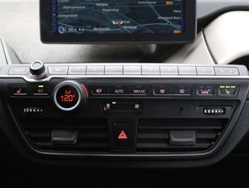 Car image 36