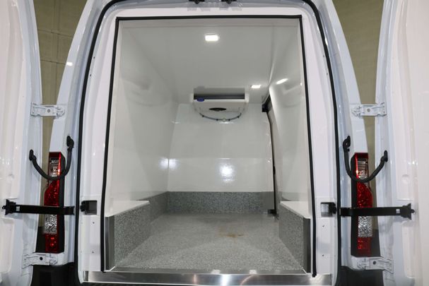 Renault Master DCi 135 99 kW image number 15