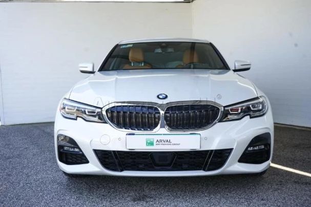 BMW 330 185 kW image number 3