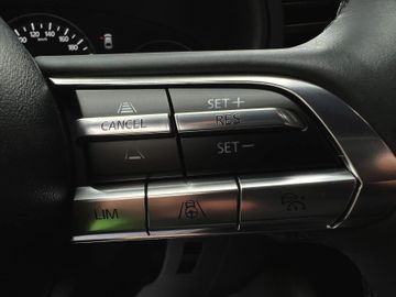 Car image 29