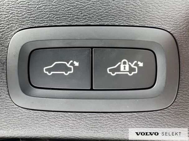 Volvo XC40 170 kW image number 31