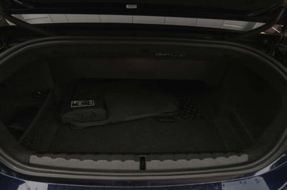 Car image 37