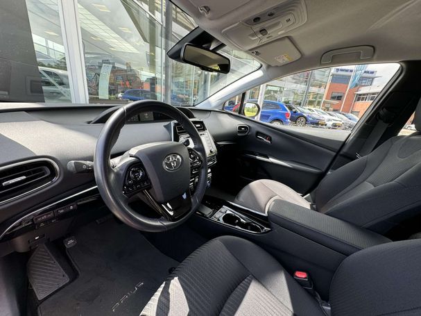 Toyota Prius 1.8 90 kW image number 8