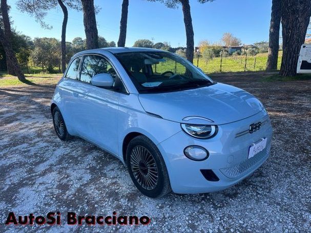 Fiat 500 e 70 kW image number 2