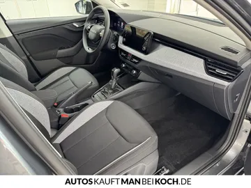 Car image 33