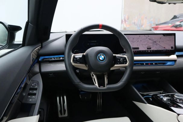 BMW i5 440 kW image number 20