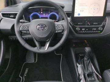 Car image 12