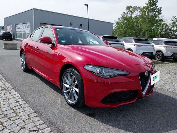 Alfa Romeo Giulia 2.0 206 kW image number 2