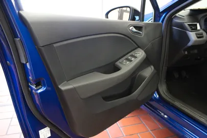 Car image 44