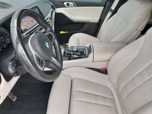 BMW X5 45e xDrive 290 kW image number 3