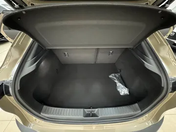 Car image 45