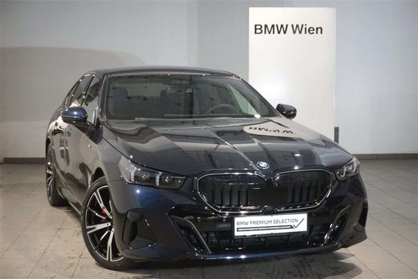 BMW 520d xDrive 145 kW image number 1