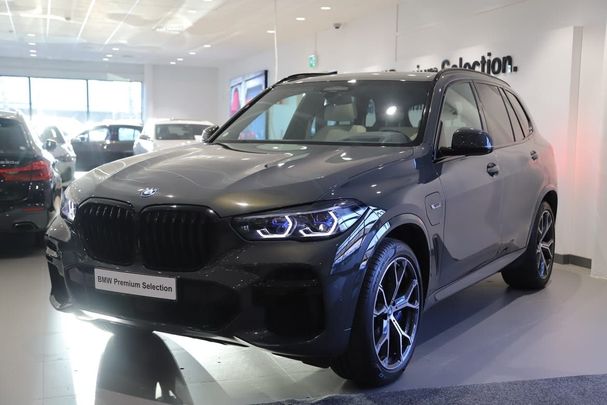 BMW X5 45e xDrive 294 kW image number 1