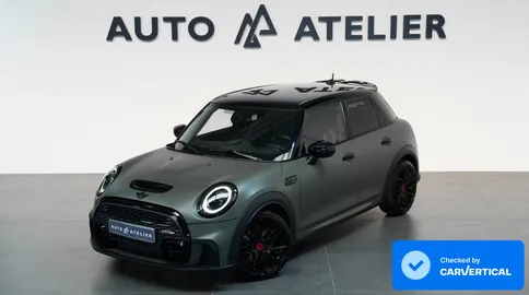 Car image 1
