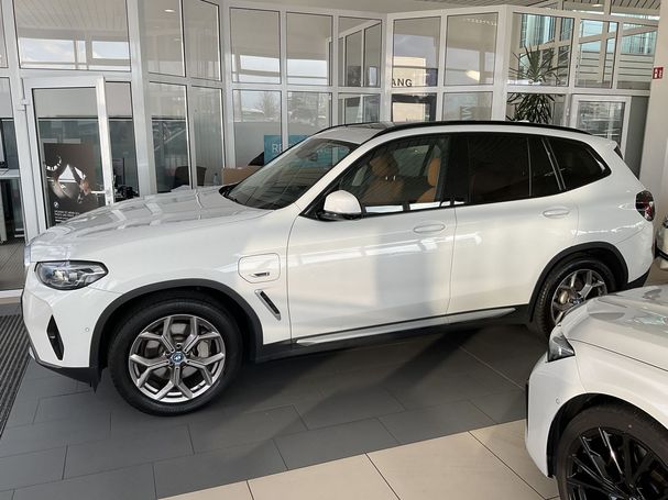 BMW X3 xDrive30e 215 kW image number 14