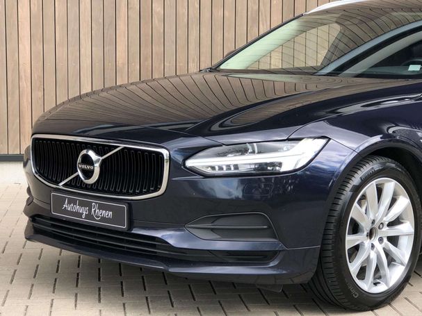 Volvo V90 D4 AWD Momentum 140 kW image number 2