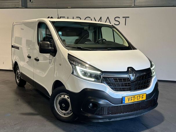 Renault Trafic dCi 120 88 kW image number 3