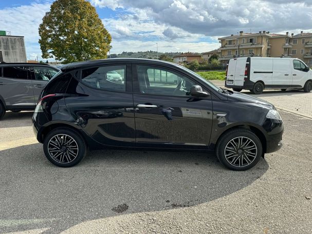 Lancia Ypsilon 51 kW image number 3